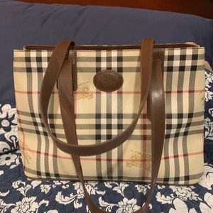 Burberry tote